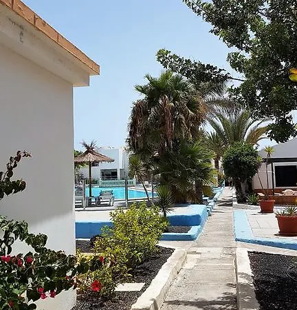 Dos Puerta Del Sol Apartment